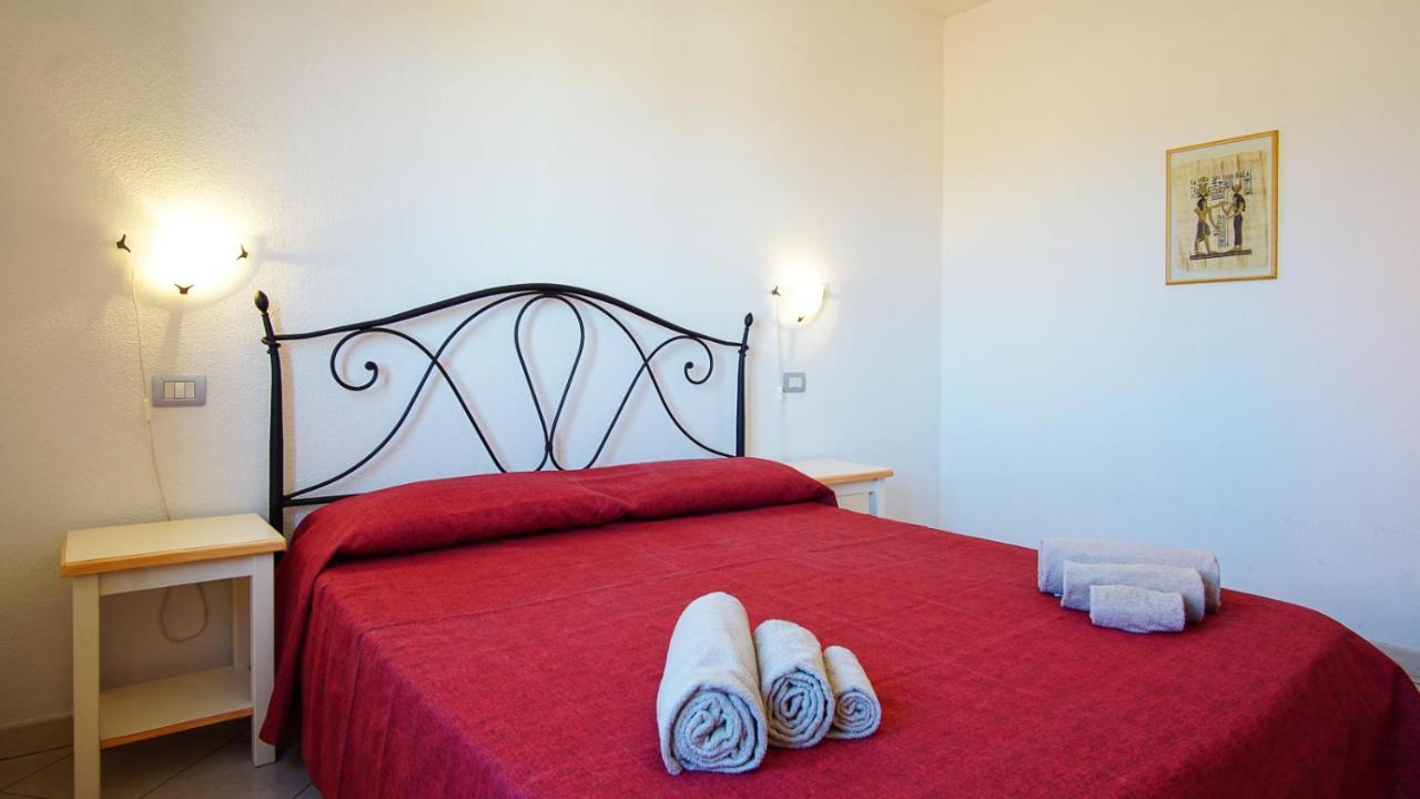 Carlo Felice Apartment Santa Teresa Gallura Luaran gambar